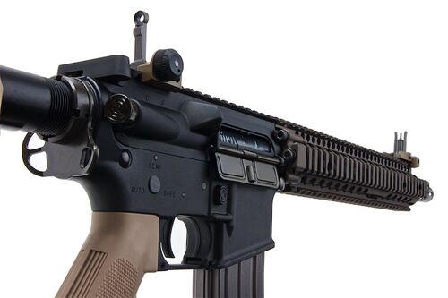 VFC COLT M4A1 RIS II AEG Airsoft Rifle (FDE) (Colt Licensed)